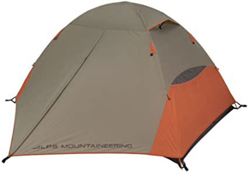 Alps mountaineering store lynx 4